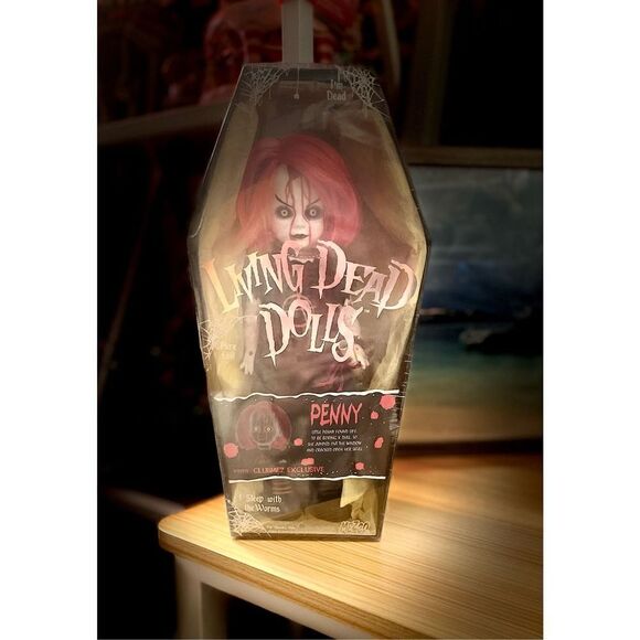 Mezco Anarchy Penny Club Mez Exclusive Factory Sealed - Picture 8 of 12